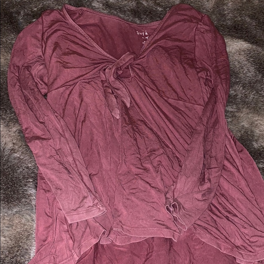 Burgundy soft and sexy aeo top